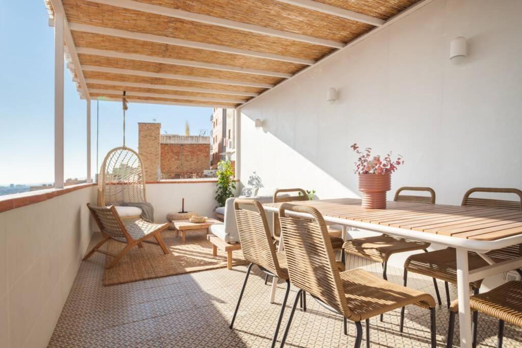 Ht- From Bcn.. To Heaven!! 4bedrooms With Terraze! *