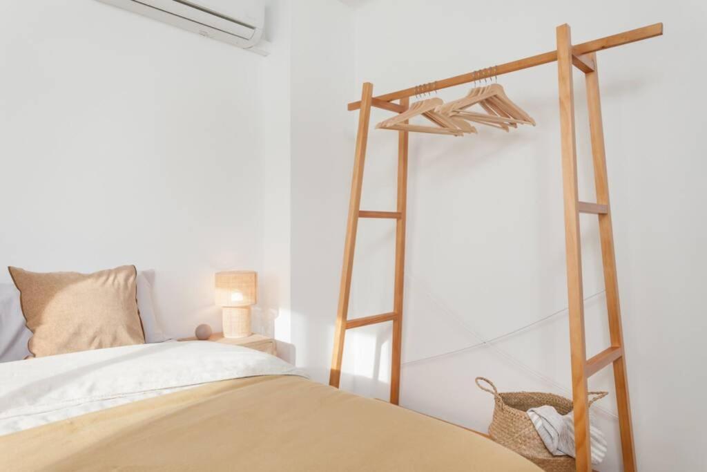Holiday home Ht- From Bcn.. To Heaven!! 4bedrooms With Terraze!