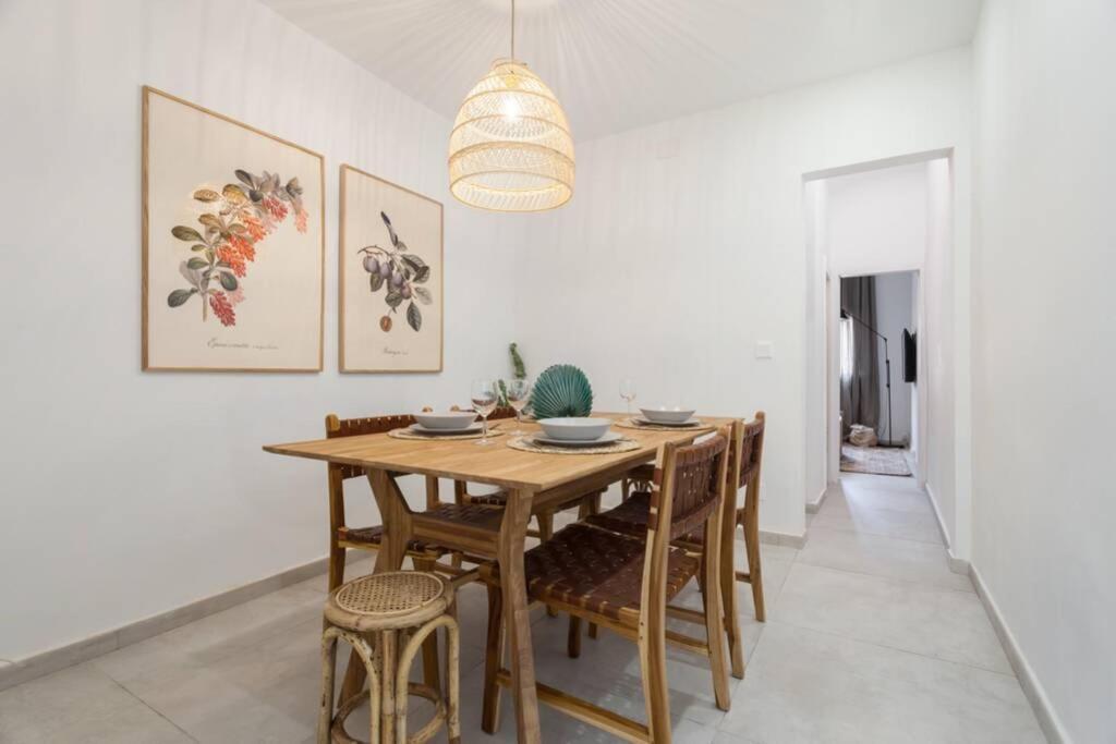 Ht- From Bcn.. To Heaven!! 4bedrooms With Terraze! Holiday home Barcelona